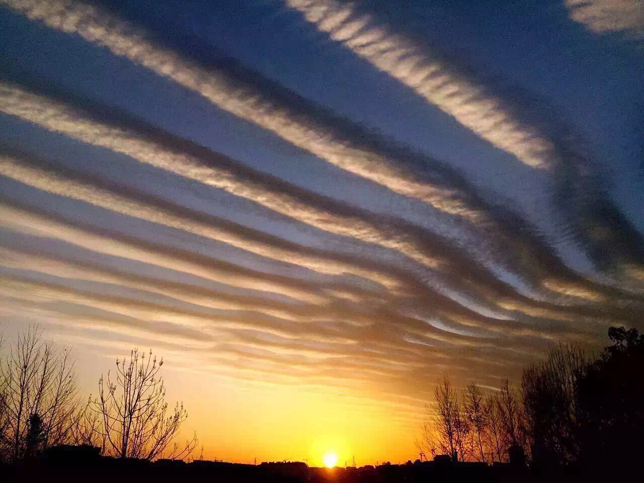 地震云的图片